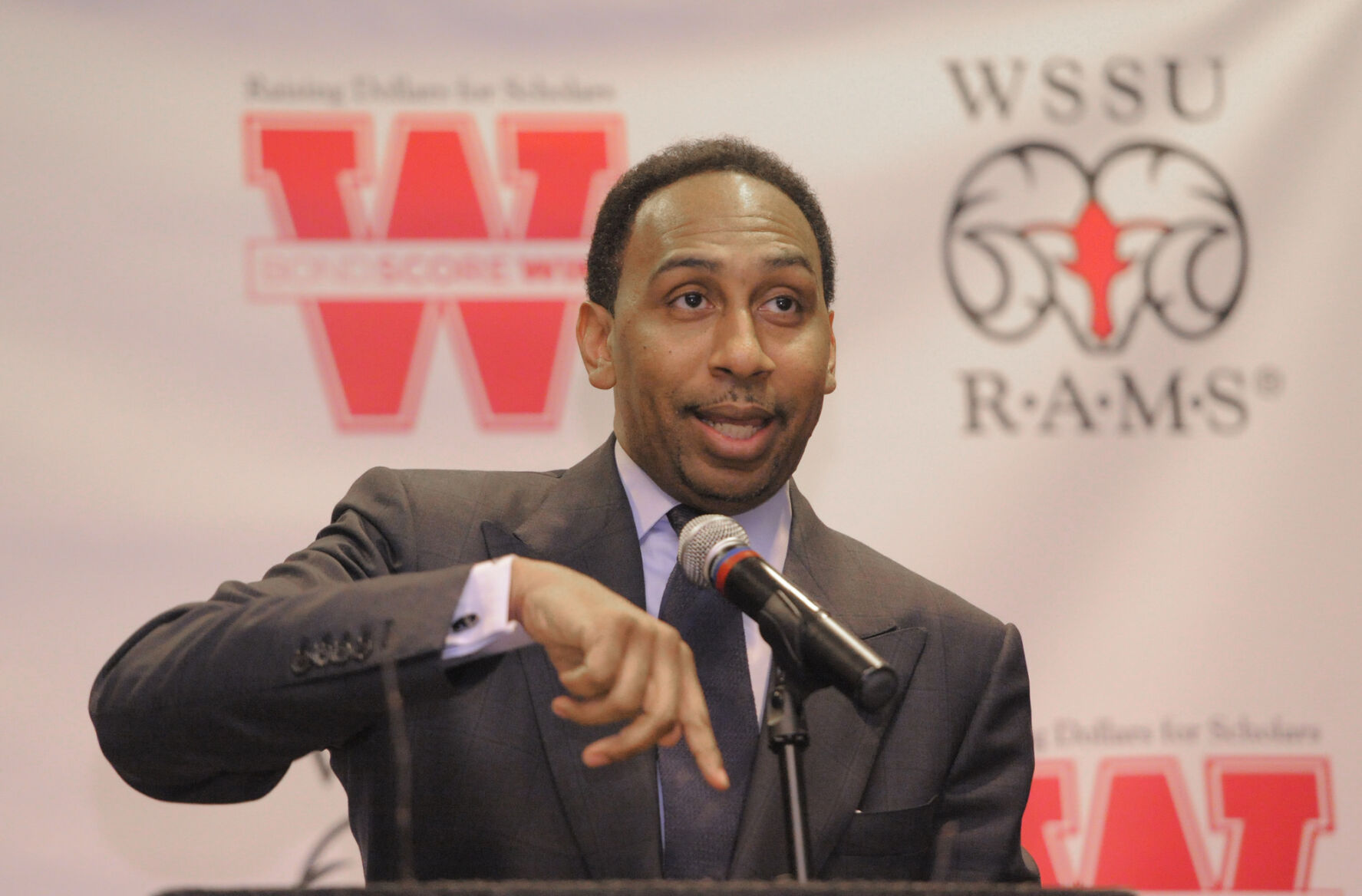 20160117w_spt_stephenasmith